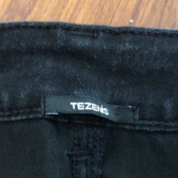 Tezenis Black floral embroidered denim Mini skirt size M - Picture 2 of 6